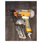 RIDGID Pneumatic 2 1/2" Angled Finish Nailer