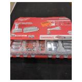 Milwaukee 1/4" & 3/8" Metric SAE Ratchet Socket