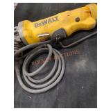 DeWalt 4-1/2"- 11 AMP Paddle Switch Sm. Angel;