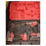 Milwaukee M18 Hammer Drill & Impact Driver Kit