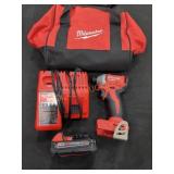Milwaukee M18 Compact 1/4" Hex Impact Driver Kit