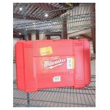 Milwaukee M12 Force Logic Press Tool