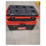 Milwaukee M18 Packout 2.5 Gal Wet Dry Vacuum