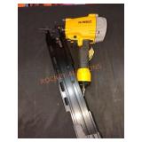 DEWALT Pneumatic 21ï¿½ Collated  Framing Nailer