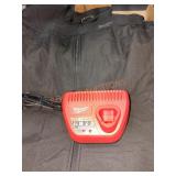 Milwaukee M12 Axis Heated Vest 3X in Black