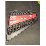 Milwaukee 15pc Metric Ratcheting Wrench Set