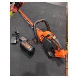 Black and Decker 22" Hedge Trimmer