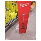 Milwaukee M18 Rocket Dual Power Tower Light