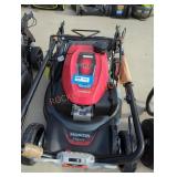 Honda 21" self propelled gas powered push mower
