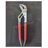 Milwaukee 12" straight jaw pliers