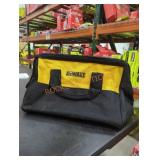 DeWalt 18V 2Ah Battery/Charger with Bag