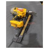 DeWalt 20v Cordless Plastic Collated Framing