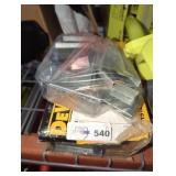 DeWalt 15.5GA Flooring Staples