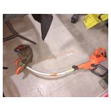 BLACK+DECKER 14" Corded  Curved Shaft Trimmer