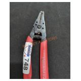 Milwaukee non-insolated wire strippers