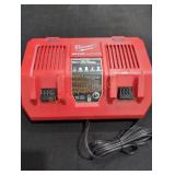 Milwaukee M18 dual bay rapid charger