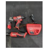 Milwaukee M12 screwdriver and cordless rachet kit