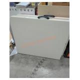 Lifetime 6 ft folding table