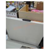 Lifetime 6 ft folding table