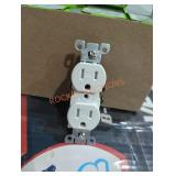 Box of outlets 15 amp