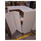 28" Cambridge Lazy Susan Cabinet