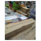 1 box Phillips Alto II florescent bulbs