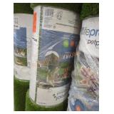 LifeProof pet turf 7.5 ft x 13 ft