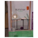 Summer By Ingenuity The Thruway Gate 27.5-52"