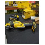 DeWalt 20v oscillating multi-tool and 3 ah battery