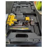 DeWalt 18 gauge finish stapler