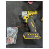 DeWalt 1/4" Po plug 3-speed himpact driver