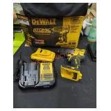 DeWalt 20v 1/2" hammer drill/driver kit
