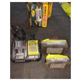 DeWalt 20V 1.7Ah & 5Ah Starter Kit