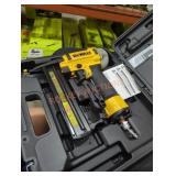 DeWalt 18 ga finish stapler