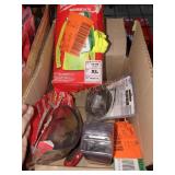 BOX LOT OF MISCELLANEOUS TOOLS