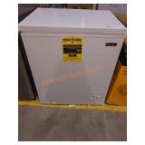 Magic Chef 5.0Cu.ft. Deep Freezer