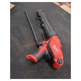 Milwaukee M12 Cordless 10oz Caulk Adhesive Gun