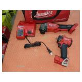 Milwaukee M18 2 Tool Combo Kit, Missing Batteries