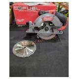 Milwaukee M12 5-3/8" Circular Saw