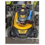 DeWalt 21" gas powered push mower