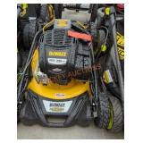 DeWalt 21" gas powered push mower