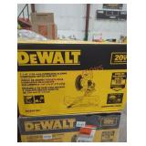 DeWalt 20V 7-1/4" Sliding Compound Miter Saw Kit