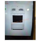 1 24" 2.9 cu ft electric range white