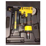 DeWalt Pneumatic 18Ga Finish Stapler