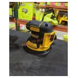 DeWalt 5" variable speed random orbit sander