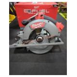 Milwaukee M18 6.5" Circular Saw