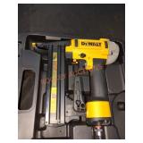 DeWalt Pneumatic 18Ga Finish Stapler