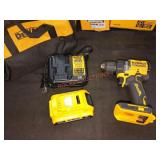DeWalt 20V 1/2" Drill/Driver Kit
