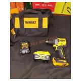 DeWalt 20V 1/2" Drill/Driver Kit