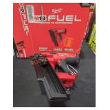 Milwaukee M18 21ï¿½ Framing Nailer